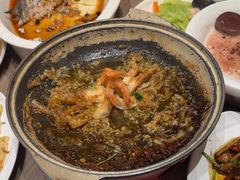 -六泰居·尔滨地标·东北菜(泰山路店)