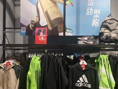 -adidas(正佳广场店)