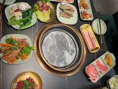 -梨花甄选自助烤肉(小寨原力场店)