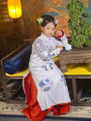 -盘子女人坊古装写真摄影(南京总店)