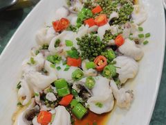 青藤椒蒸脆肉非洲鲫鱼-水磨农庄