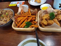 -8PINTS八品脱·日料·烧鸟·精酿小酒馆(莘庄店)