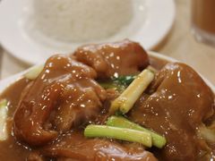 南乳猪手饭-喜莲咖啡