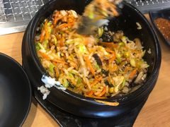 -肉甲韩国木炭烤肉(新壹街1店)