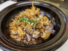 -阿瓦山寨·湘菜现炒·剁椒鱼头王(咸阳总店)