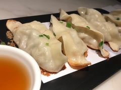 锅贴饺-韵秋荷(宝山龙湖天街店)