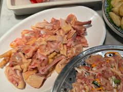 -尚尚仙·酸汤猪手·猪肚鸡火锅(华联万柳购物中心店)