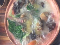 -阿婆情腊排骨火锅(金虹路店)