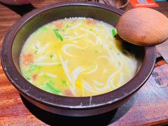 -良米山·云南野生菌过桥米线(上海首店)