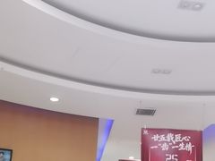 -雅悦齿科(顾村公园店)