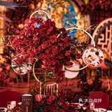 别再做烂大街婚礼了，小众婚礼挺有意思的。