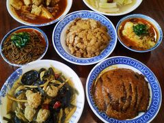 -蓝田九大碗民俗食府(蓝田店)