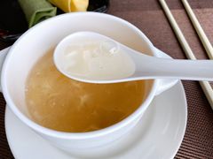 双雪炖桃胶-白天鹅宾馆·流浮阁咖啡厅