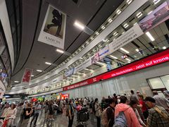 -维也纳国际机场