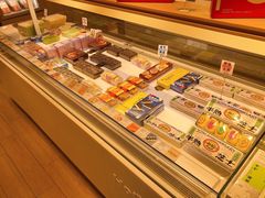 -好利来(东四店)