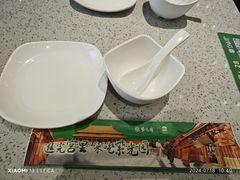 -紫光园·烤鸭·北京菜(团结湖店)