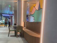 -涨巢·潮玩水疗局