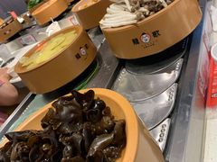 -龍歌自助小火锅(市南金茂湾店)