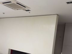 -卡罗酒店(东门晒布地铁站店)