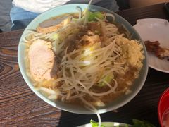 -拉面莊夢語＆中华料理八椿