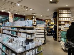-MUJI无印良品(万达天鹅湖店)