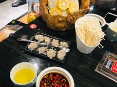 -东椰·海南椰子鸡火锅(朝阳门店)