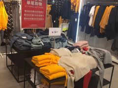 -H&M(天一广场店)