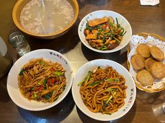 -富正毅三下锅·湘西韵味(天门山索道店)
