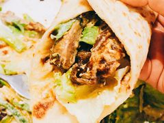 照烧鸡肉配牛油果拉法沙拉-HELLO 27 意面·沙拉·帕尼尼