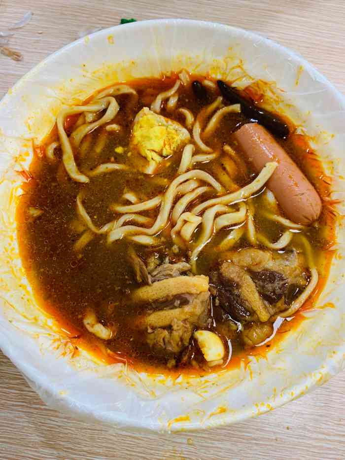 小徐板面(草市街店)-"在草市街店吃的.没什么人.服务员的态度还.