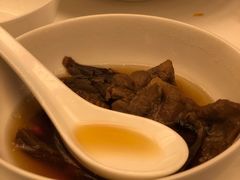 菌皇老鸡炖花胶汤-富力丽思卡尔顿酒店·丽轩中餐厅