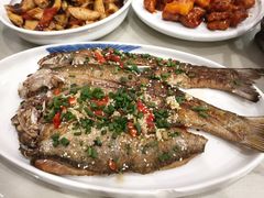 葱煎刁子鱼-海燕酒店(惠济路店)