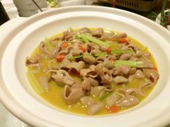 浓汤肥肠-东方红酒楼·宴会厅