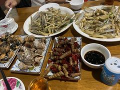 -胶东海鲜大排档(北太平庄店)
