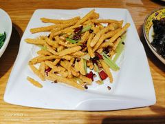 -龚兴城鱼羊吉·家传湖北菜(苗栗路总店)