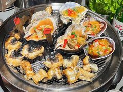 -围炉肉舍•炭烤活鳗•丹东海鲜烤肉(步行街店)