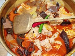 -毛肚向右·川渝毛肚王(经开永旺店)