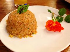 -爱啤精酿·民谣酒馆(滨江店)