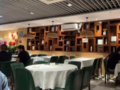 -五稻厨房粤西菜(新闻店)