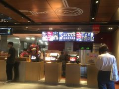 -麦当劳(新王府井店)