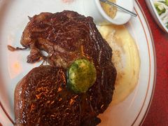 -羽深肉铺 Steak & Wine