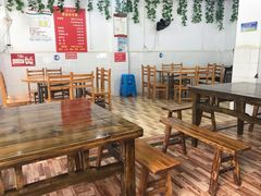 大堂-一品红烧鸭特色川菜(三岔湖店)