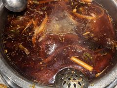 -肖肖酸萝卜鱼火锅(总店)