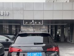-上海永达奥诚奥迪4S店(申江路店)