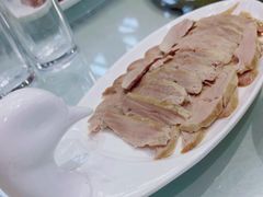 -阿瓦山寨·湘菜现炒·剁椒鱼头王(咸阳总店)