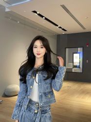 -HAIR HERE造型