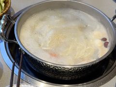 -四点金粥底火锅(沂州里店)