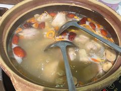 -菌小白火锅(时尚天河店)