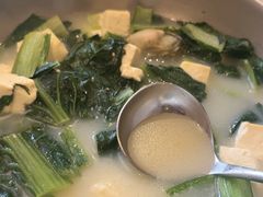 -赶海部落海鲜城(海阳路店)