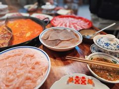 -憨铁匠火锅(红山6979店)